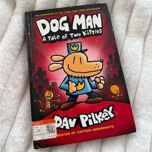 Dog Man: A Tale of Two Kitties by - Red Cover